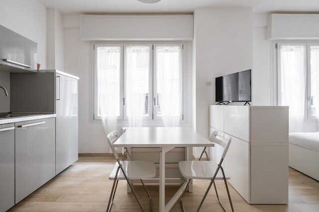 ア ポキ パッシ ダル メルカート デッレ エルベ by ワンダフル イタリー