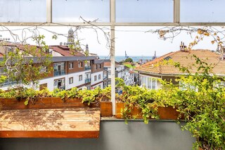 シック フラット W バルコニー BBQ 10 ミン トゥ エマル イン ウスクダル