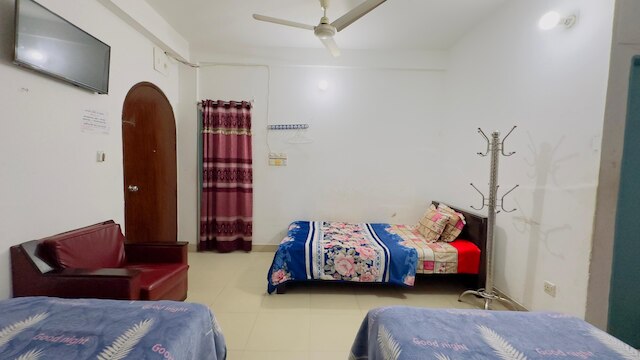 モハンマディアレストラン&ゲストハウス