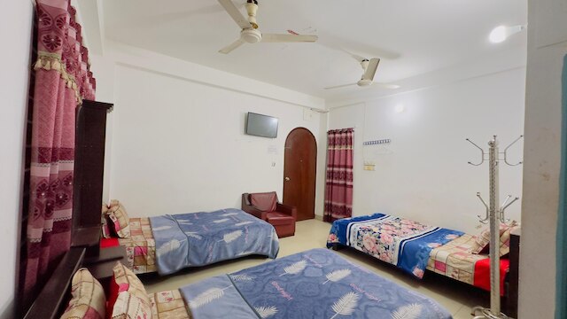 モハンマディアレストラン&ゲストハウス