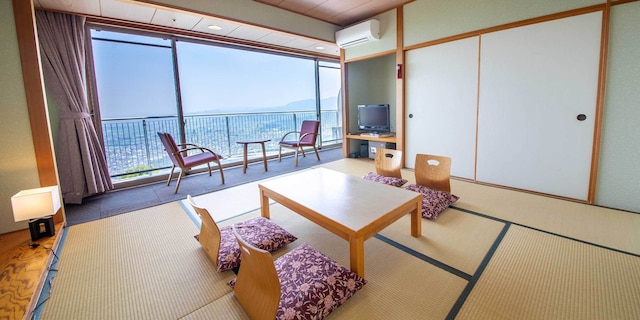 天空のスカイビューホテル 眉山海月