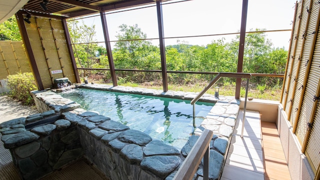 天空のスカイビューホテル 眉山海月