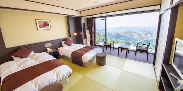 天空のスカイビューホテル 眉山海月