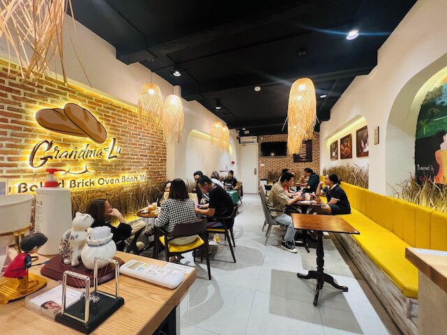 グランマ ルーズ サイゴン ジャパン タウン