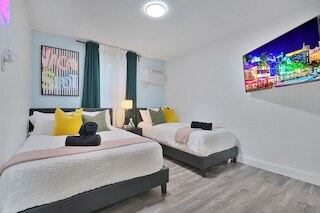 アートフル・オアシスBBQパティオ・バイブズ・ウィンウッド