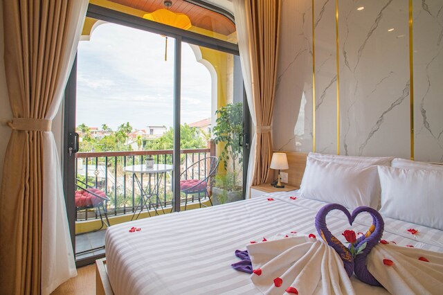 ミント・ホイアン・ビラ