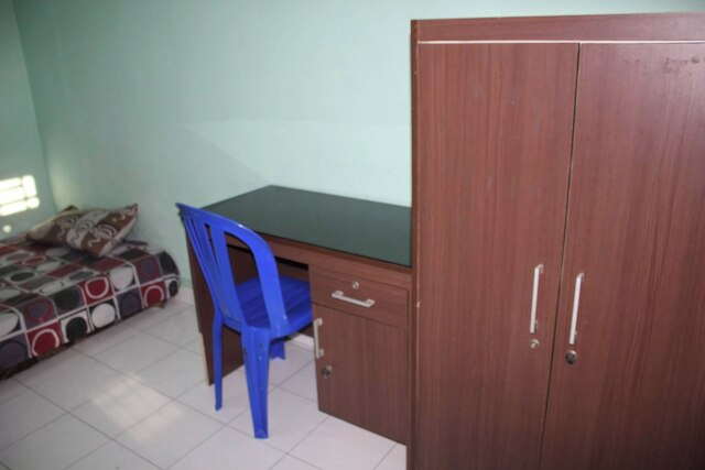 エコストバエマン