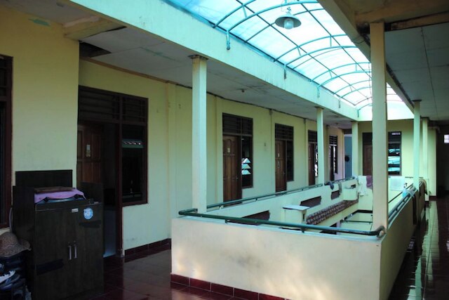 エコストバエマン