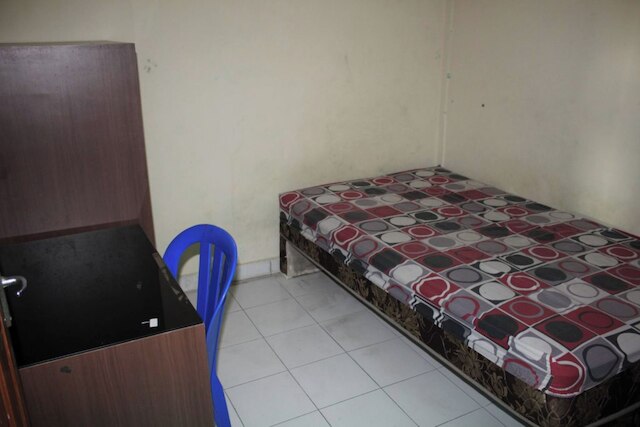 エコストバエマン