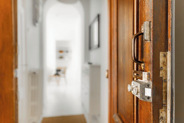 エアリー&ブライト ワンベッドルーム アパート