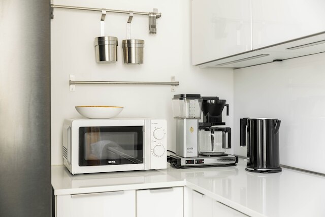 エアリー&ブライト ワンベッドルーム アパート