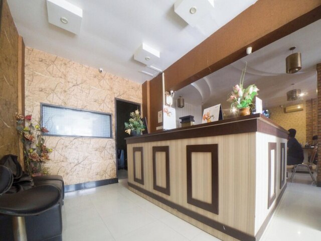 ラッキー・イン＆カフェ