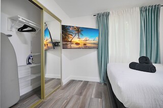 ジャングル・ゲッタウェイ・ウィンウッド・マッサージシャワーバーベキューパティオ