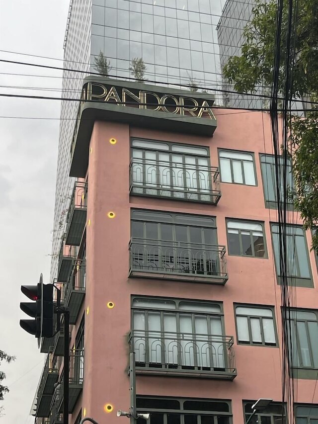 パンドラ ハウス