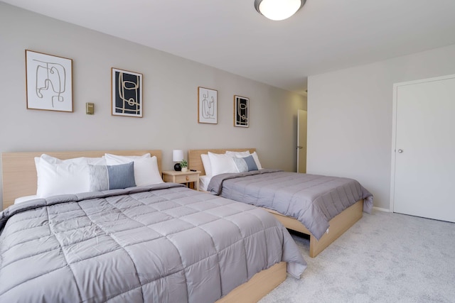 エクスクルーシブ コンド アット クリスタル シティ