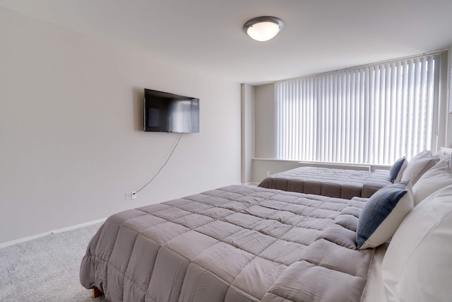 エクスクルーシブ コンド アット クリスタル シティ