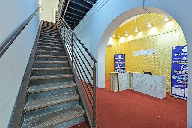 スポット オン 90850 エーサン トラベルズ ホーム KL