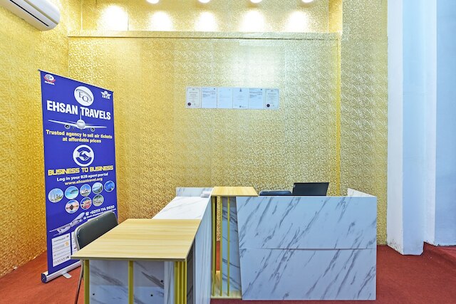 スポット オン 90850 エーサン トラベルズ ホーム KL