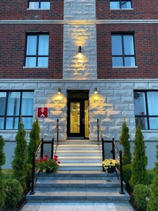 2001年アベニュー・ビーコンズフィールド