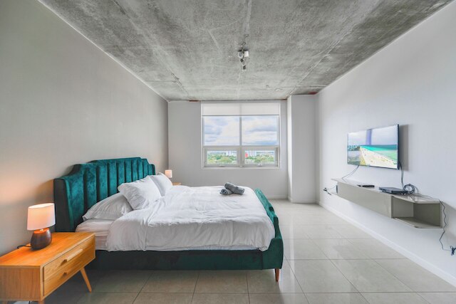 モダン コンドス イン ミッドタウン マイアミ