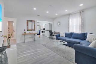 平和な装飾ウィンウッドアートディストリクトBBQ