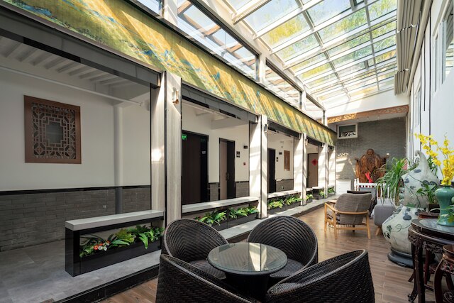 East Sacred Hotel ( the Forbidden City San Li Tun）