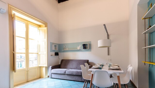 パレルモ中心部のカセッタ・バシレ