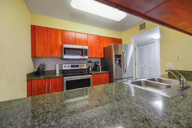 ブリッケルの素晴らしいコンドミニアム無料駐車場