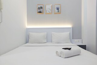 ホーミー アンド コージー リビング スタジオ タマン メラティ シンドゥアディ  アパートメント