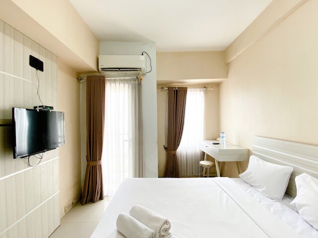 コージー ステイ スタジオ タマンサリ マホガニー カラワン アパートメント