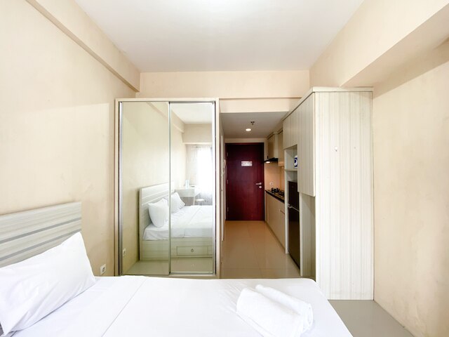 コージー ステイ スタジオ タマンサリ マホガニー カラワン アパートメント