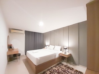 ゴージャス アンド ホーミー11ッBR マタラム シティ  アパートメント