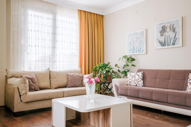 ラブリー フラット W バルコニー 10 ミン トゥ モダ コースト