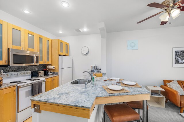 ニードルズエッジ99ウォークスコア