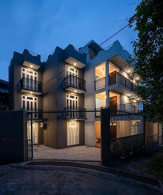 ラグジュアリー 3 ベッドルーム グラウンド フロア アパートメント イン コロンボ