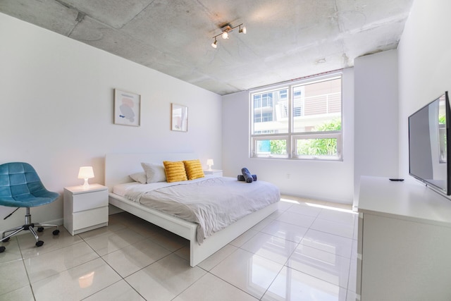 アウサム・ファミリーアパートメント・Wプール・ミッドブロック・マイアミ