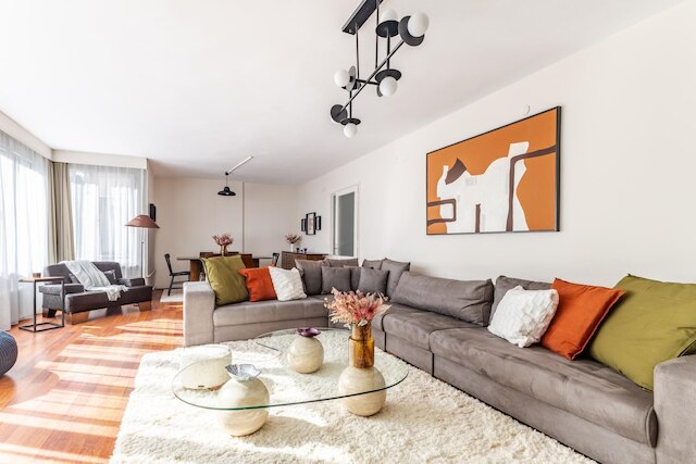 スペーシャス フラット W バルコニー  3  ミン トゥ バグダット アベニュー