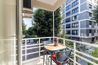 スペーシャス フラット W バルコニー  3  ミン トゥ バグダット アベニュー