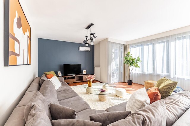 スペーシャス フラット W バルコニー  3  ミン トゥ バグダット アベニュー