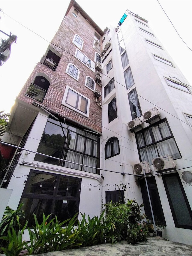 SAZIHOME レ タン トン ハノイ