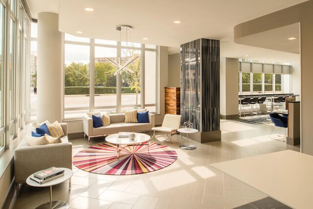 トレンディnエクスクルーシブアプトatクリスタルシティ