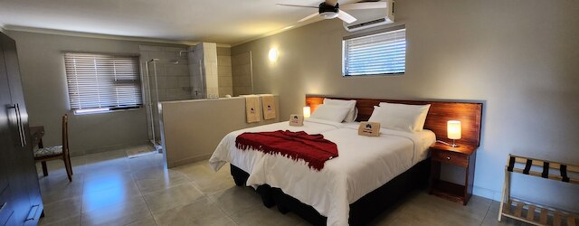 サンドルワミブッシュロッジアンドスパ