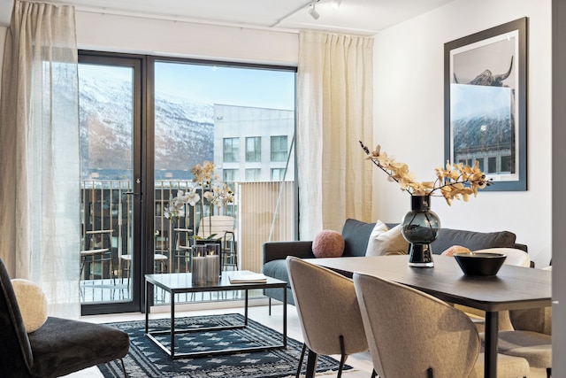 トータルアパートメンツヴェルヴェットジョア