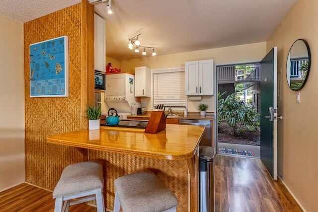 パシフィックショアーズ B113 2 ベッドルーム コンド