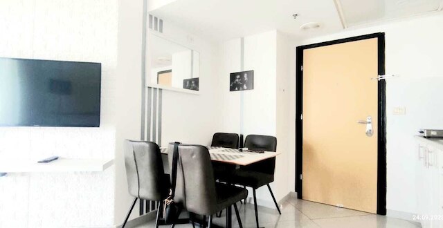 シャヤシュ アパートメンツ レオナルド バット ヤム