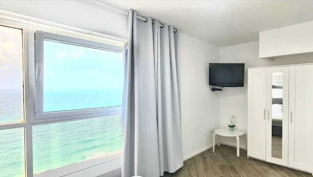 シャヤシュ アパートメンツ レオナルド バット ヤム