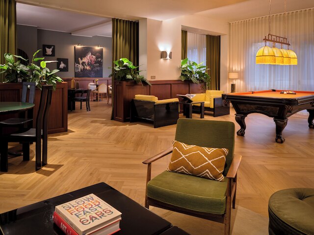 マックスブラウンホテルミッソリ、シルコールコレクションの一部