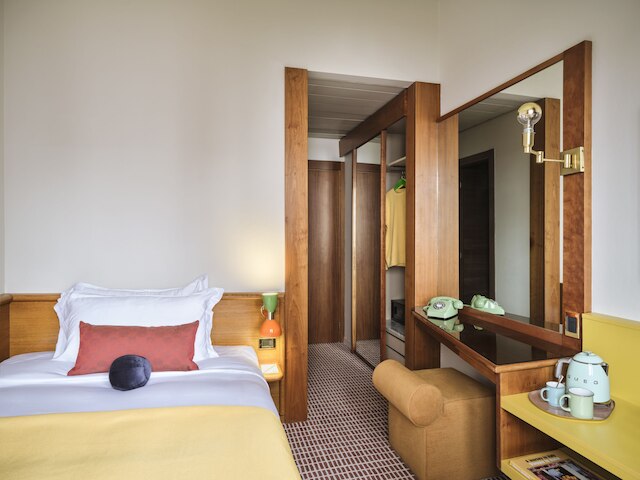 マックスブラウンホテルミッソリ、シルコールコレクションの一部