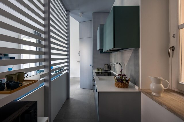 アズール ウィズ バルコニー アラ カラ