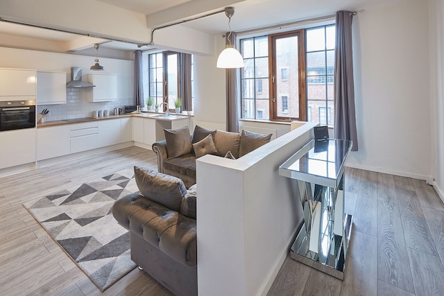 ホスト ステイ コンサート スクエア